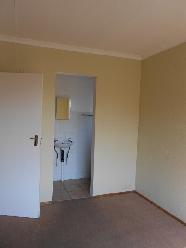 To Let 3 Bedroom Property for Rent in Hennopspark Gauteng