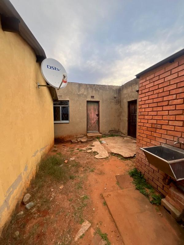 2 Bedroom Property for Sale in Doornkop Gauteng