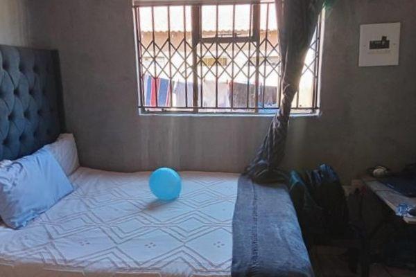 1 Bedroom Property for Sale in Vosloorus Gauteng