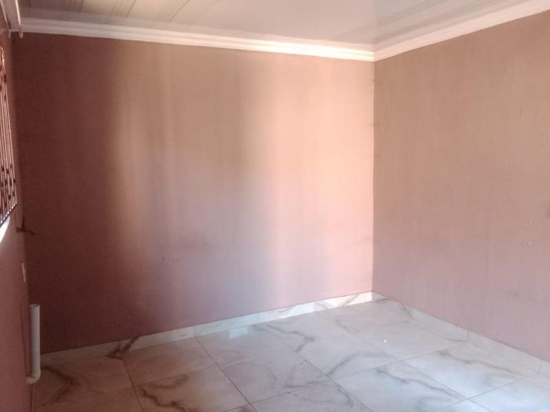 1 Bedroom Property for Sale in Vosloorus Gauteng