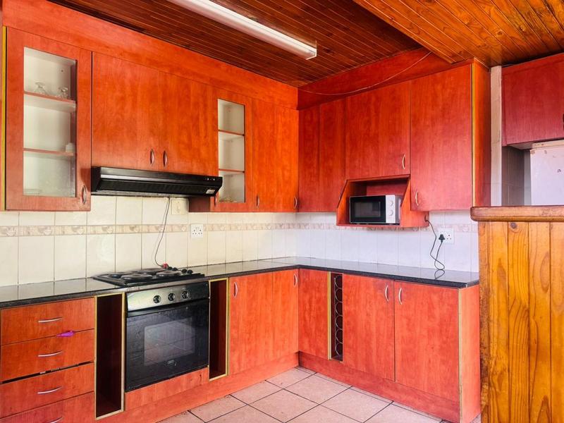 To Let 4 Bedroom Property for Rent in Kensington Gauteng