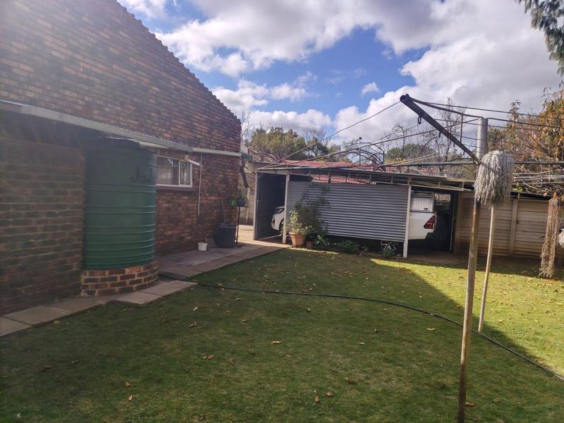 4 Bedroom Property for Sale in Vanderbijlpark Sw 2 Gauteng