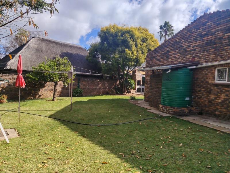 4 Bedroom Property for Sale in Vanderbijlpark Sw 2 Gauteng