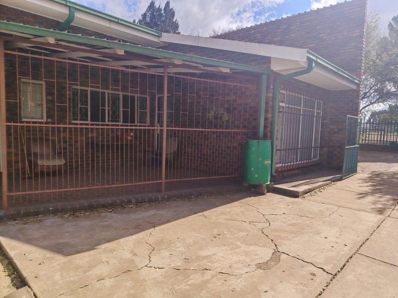 4 Bedroom Property for Sale in Vanderbijlpark Sw 2 Gauteng