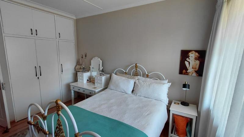 4 Bedroom Property for Sale in Alberante Gauteng