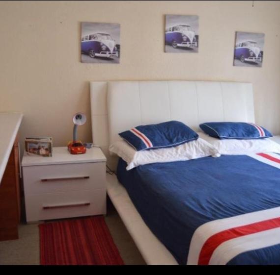 2 Bedroom Property for Sale in Edleen Gauteng