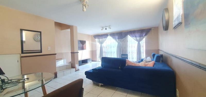2 Bedroom Property for Sale in Winchester Hills Gauteng