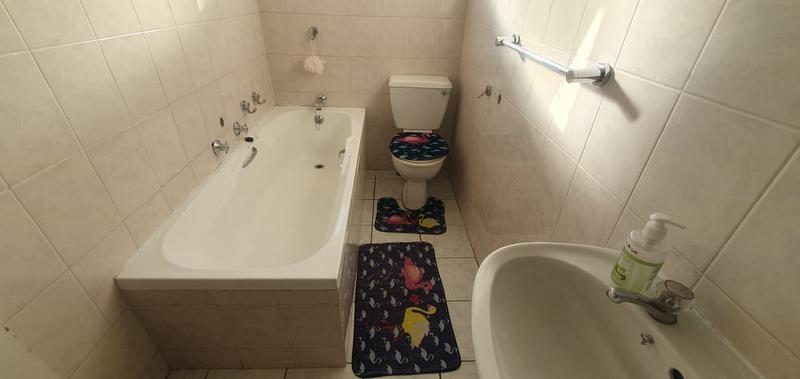 2 Bedroom Property for Sale in Winchester Hills Gauteng