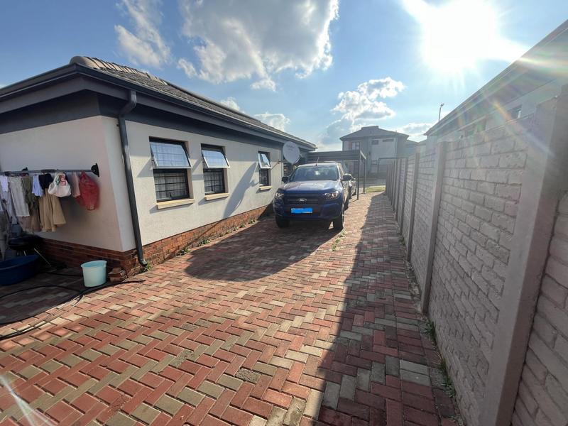 3 Bedroom Property for Sale in Pretoria Gauteng