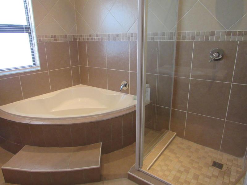 5 Bedroom Property for Sale in Savannah Country Estate Gauteng