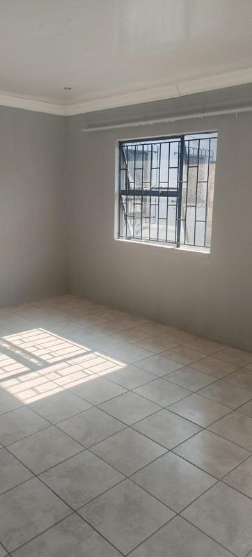 To Let 1 Bedroom Property for Rent in Birch Acres Gauteng