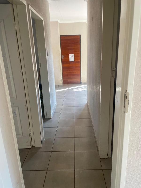 To Let 3 Bedroom Property for Rent in Westonaria Gauteng