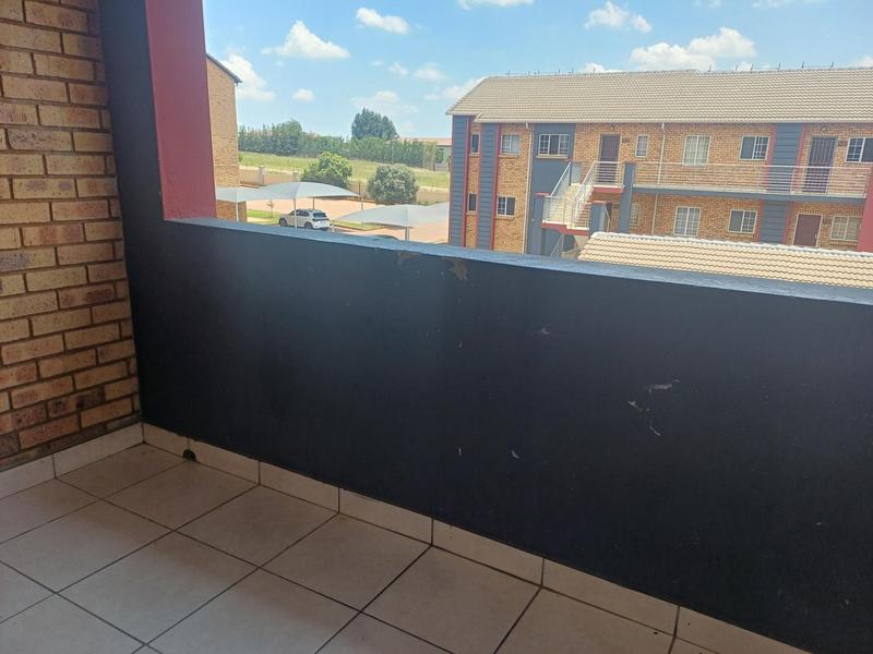 To Let 2 Bedroom Property for Rent in Stone Ridge Gauteng