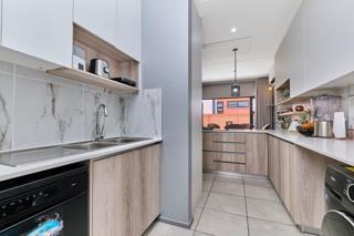 To Let 3 Bedroom Property for Rent in Barbeque Downs Gauteng
