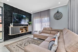 To Let 3 Bedroom Property for Rent in Barbeque Downs Gauteng