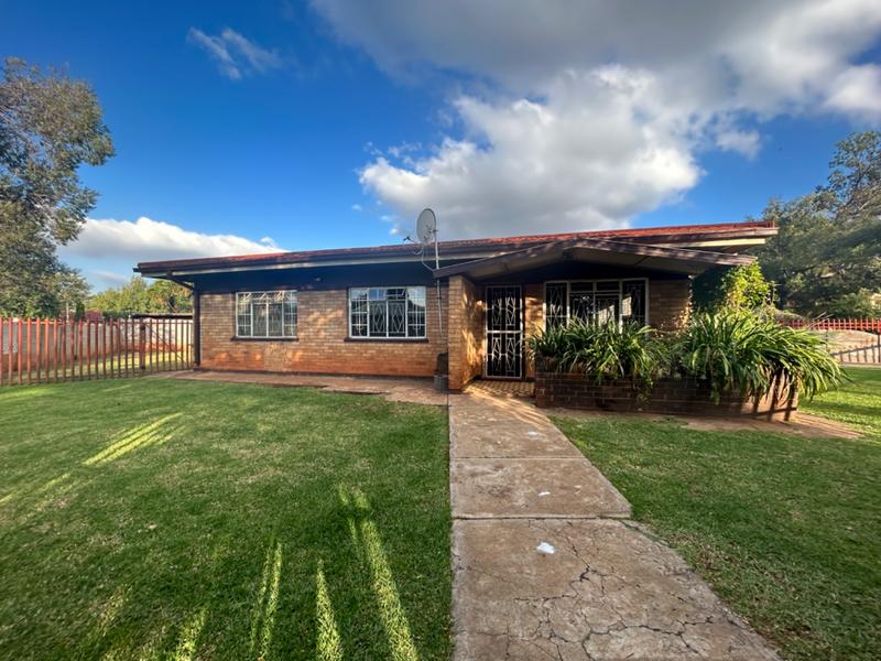 3 Bedroom Property for Sale in Vanderbijlpark CW 1 Gauteng