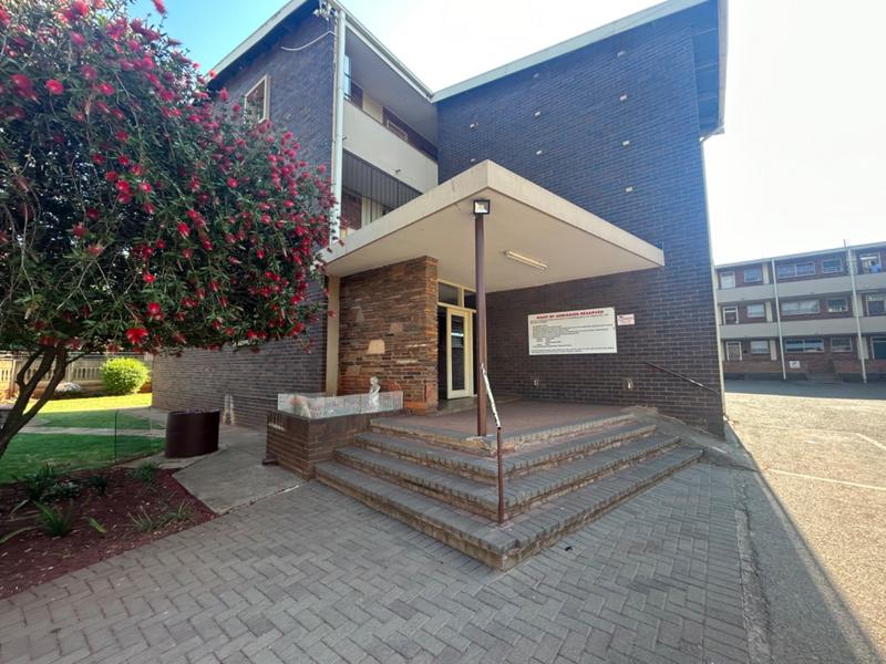 2 Bedroom Property for Sale in Vanderbijlpark CW 1 Gauteng
