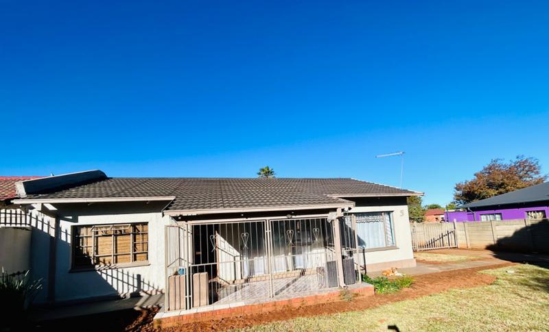 3 Bedroom Property for Sale in Vanderbijlpark CW Gauteng