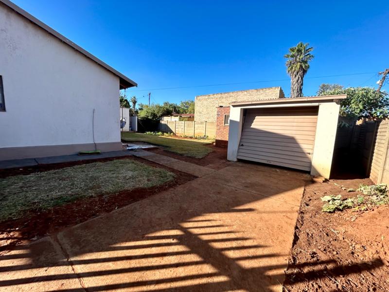 3 Bedroom Property for Sale in Vanderbijlpark CW Gauteng