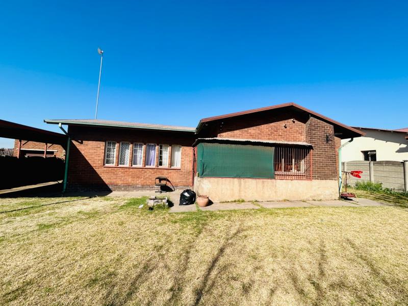 3 Bedroom Property for Sale in Vanderbijlpark CW 4 Gauteng