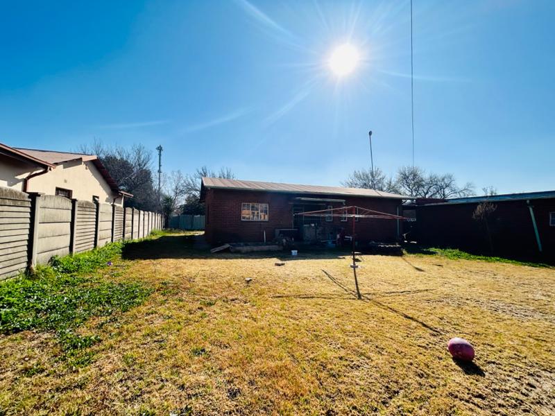 3 Bedroom Property for Sale in Vanderbijlpark CW 4 Gauteng