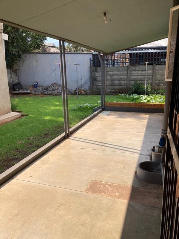 3 Bedroom Property for Sale in Vanderbijlpark Cw 6 Gauteng