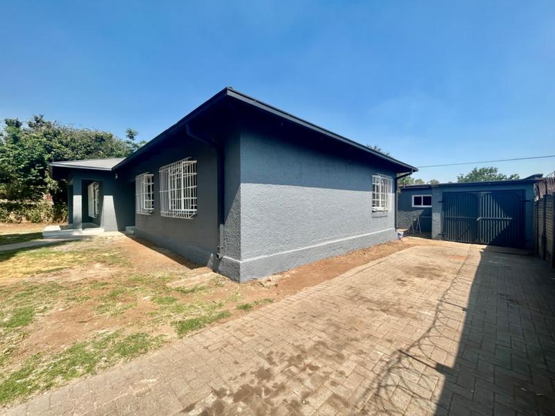 3 Bedroom Property for Sale in Vanderbijlpark Cw 6 Gauteng