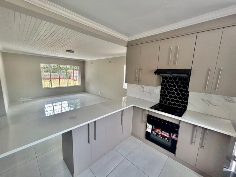3 Bedroom Property for Sale in Vanderbijlpark Cw 6 Gauteng