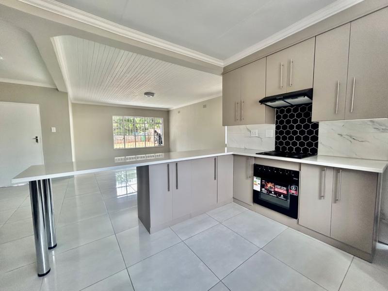 3 Bedroom Property for Sale in Vanderbijlpark Cw 6 Gauteng