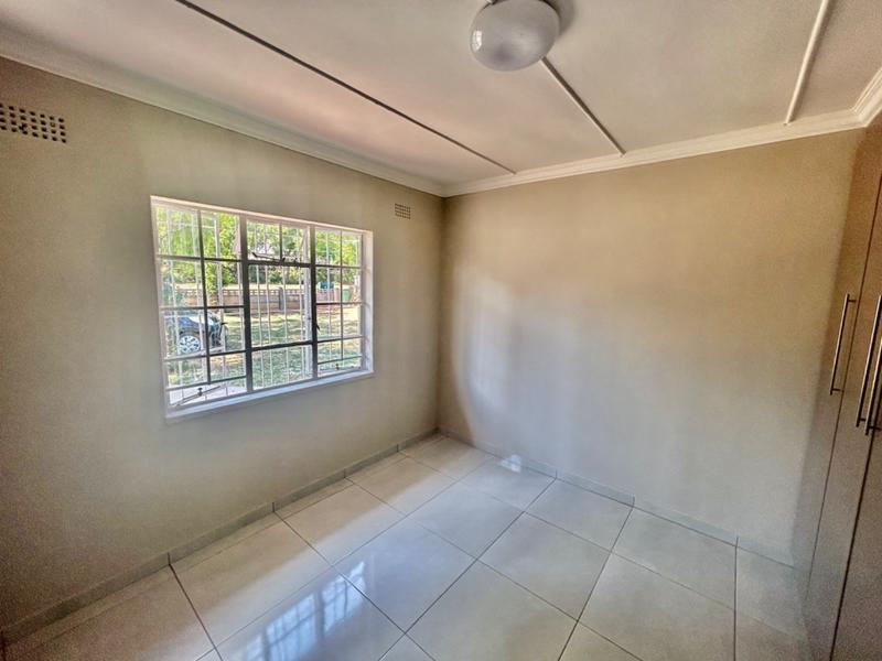 3 Bedroom Property for Sale in Vanderbijlpark Cw 6 Gauteng
