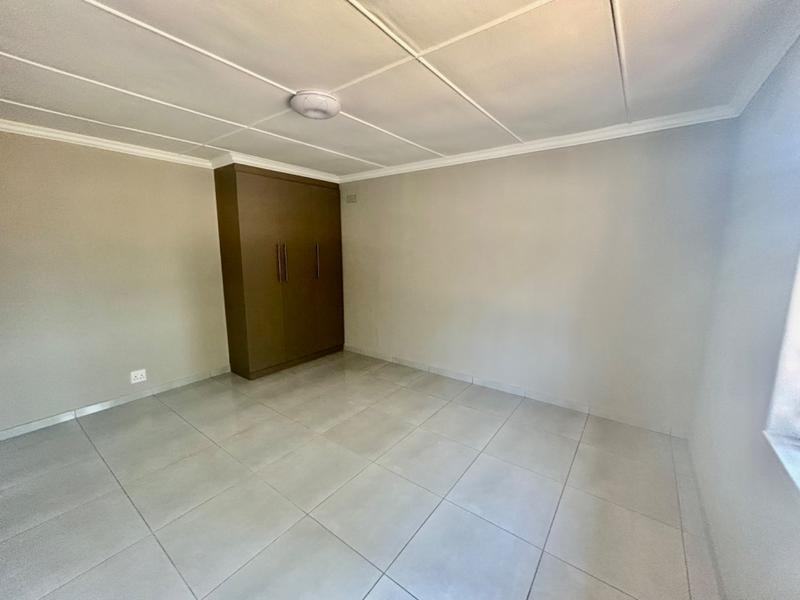 3 Bedroom Property for Sale in Vanderbijlpark Cw 6 Gauteng