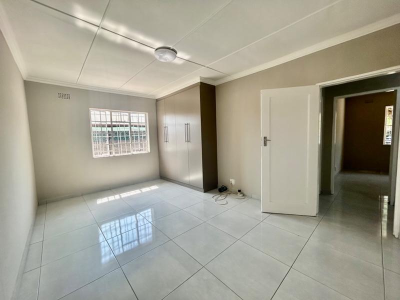 3 Bedroom Property for Sale in Vanderbijlpark Cw 6 Gauteng