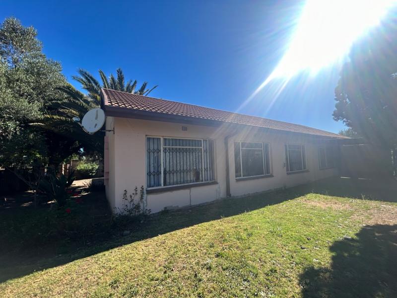 3 Bedroom Property for Sale in Vanderbijlpark Cw 6 Gauteng