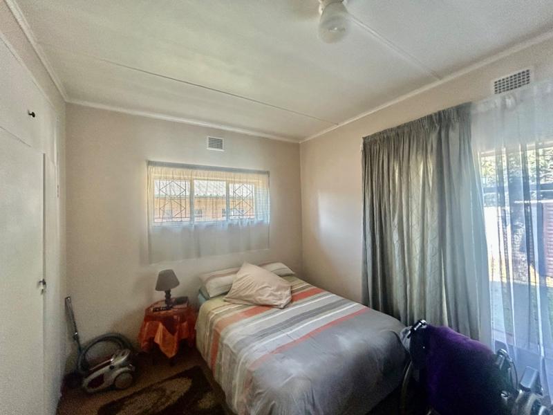 4 Bedroom Property for Sale in Vanderbijlpark SW 1 Gauteng