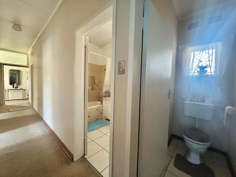 4 Bedroom Property for Sale in Vanderbijlpark SW 1 Gauteng