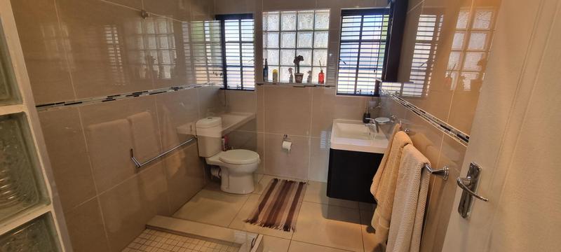 4 Bedroom Property for Sale in Wierdaglen Estate Gauteng