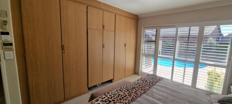 4 Bedroom Property for Sale in Wierdaglen Estate Gauteng