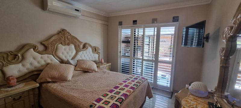 4 Bedroom Property for Sale in Wierdaglen Estate Gauteng