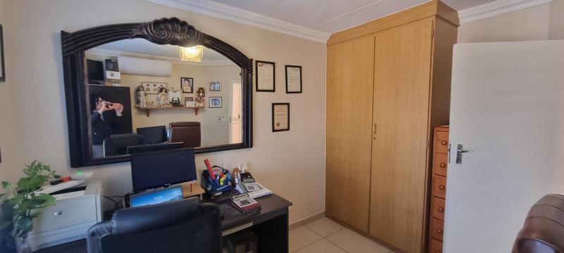 4 Bedroom Property for Sale in Wierdaglen Estate Gauteng
