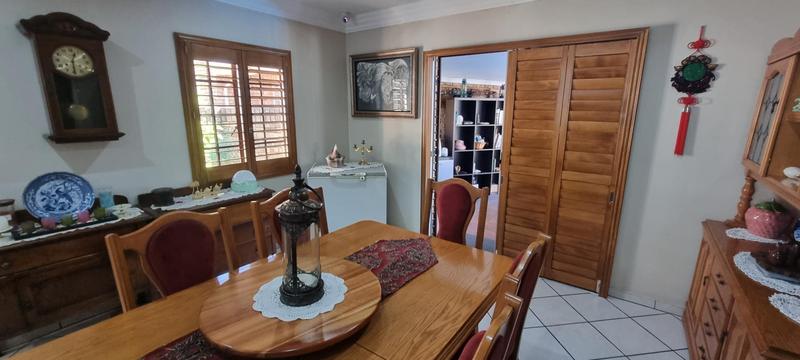 4 Bedroom Property for Sale in Wierdaglen Estate Gauteng