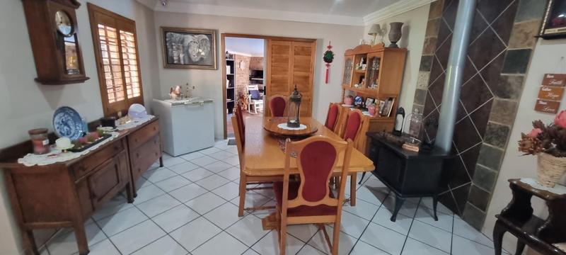 4 Bedroom Property for Sale in Wierdaglen Estate Gauteng