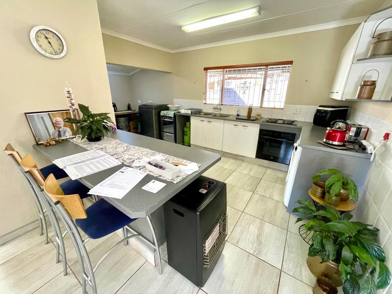 3 Bedroom Property for Sale in Noordheuwel Gauteng