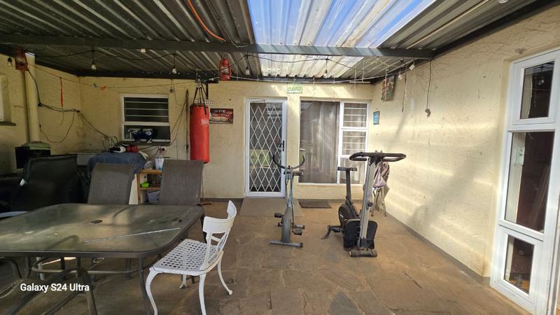 4 Bedroom Property for Sale in Elspark Gauteng