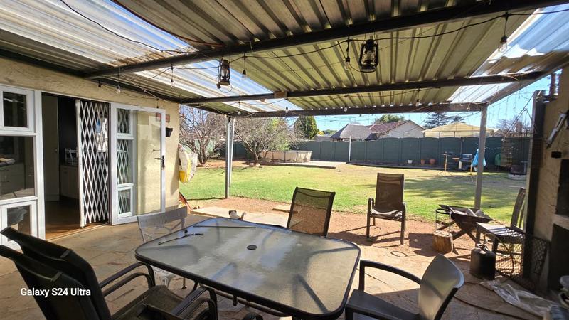 4 Bedroom Property for Sale in Elspark Gauteng