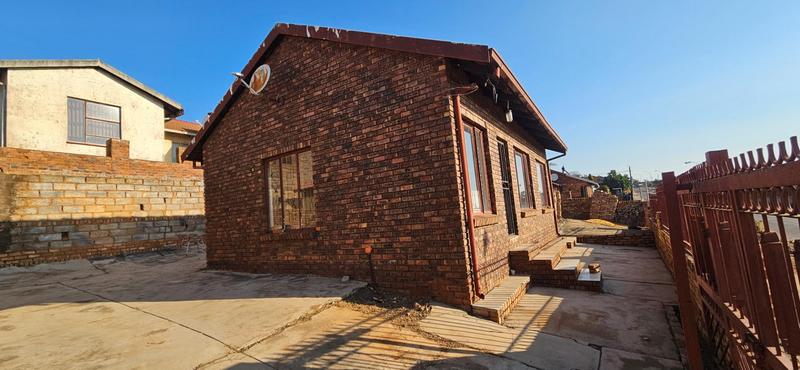 3 Bedroom Property for Sale in Atteridgeville Gauteng