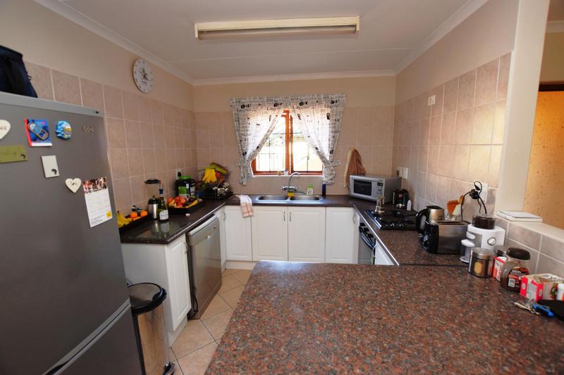 2 Bedroom Property for Sale in Bryanston Gauteng