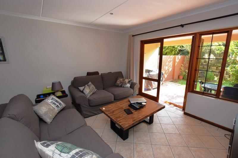 2 Bedroom Property for Sale in Bryanston Gauteng