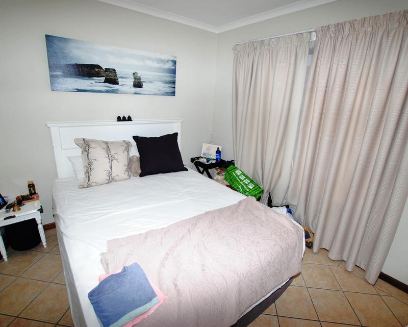 2 Bedroom Property for Sale in Bryanston Gauteng