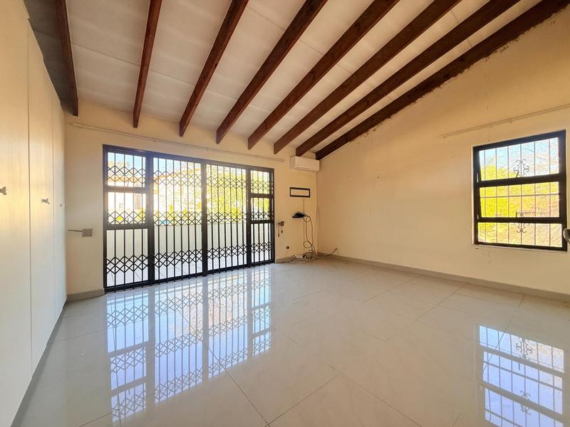 To Let 5 Bedroom Property for Rent in Woodmead Gauteng