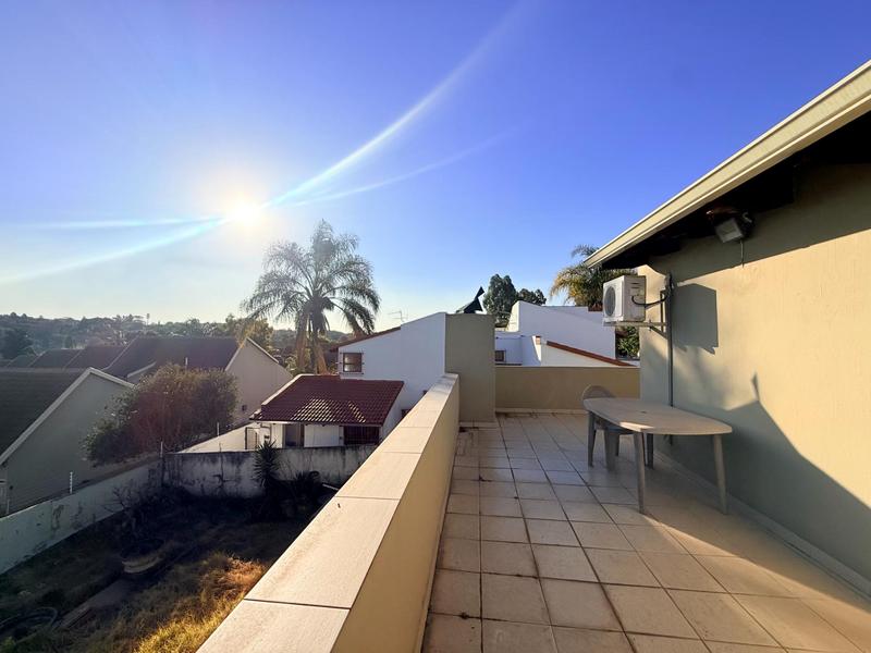 To Let 5 Bedroom Property for Rent in Woodmead Gauteng